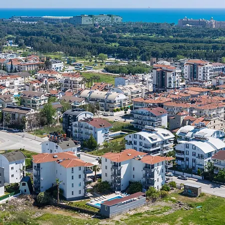 Assos