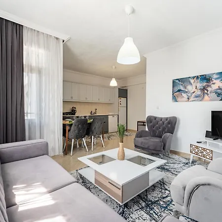 Assos Appartement *